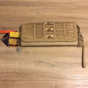 NWT Nicole Lee Clutch